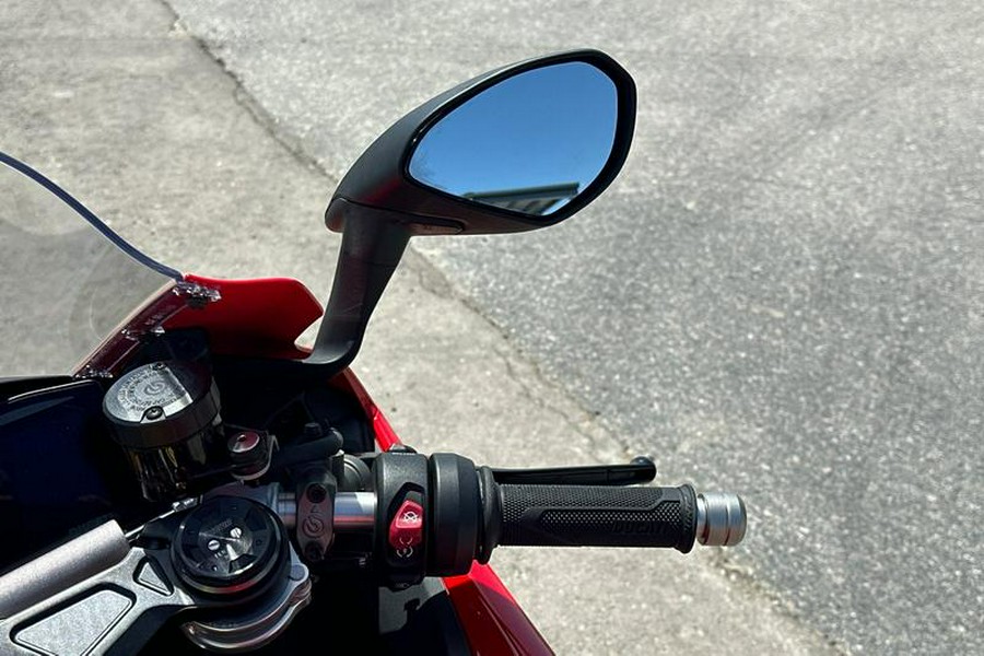 2025 Ducati Panigale V4