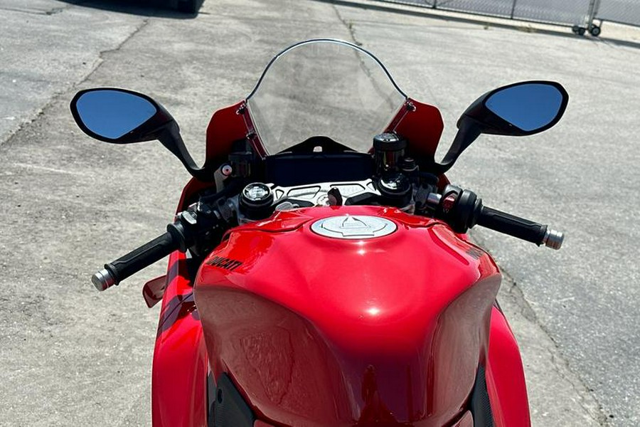 2025 Ducati Panigale V4