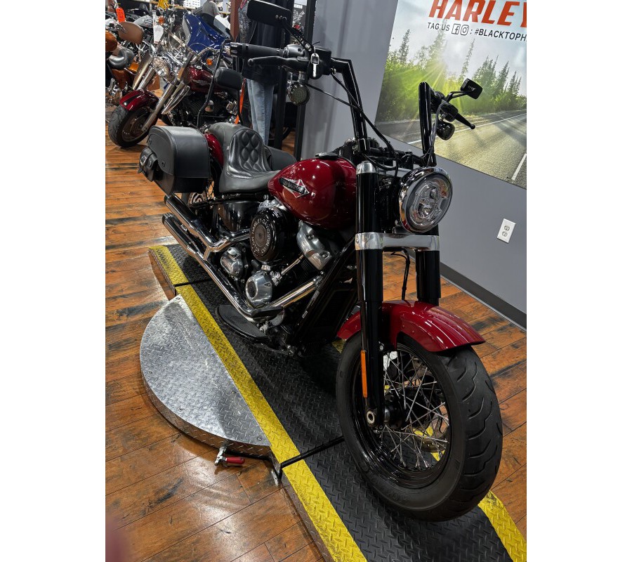2021 Harley-Davidson® Softail Slim® BILLIARD RED