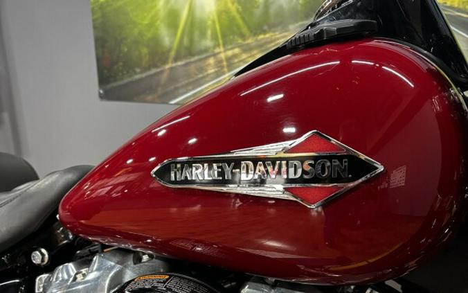 2021 Harley-Davidson® Softail Slim® BILLIARD RED