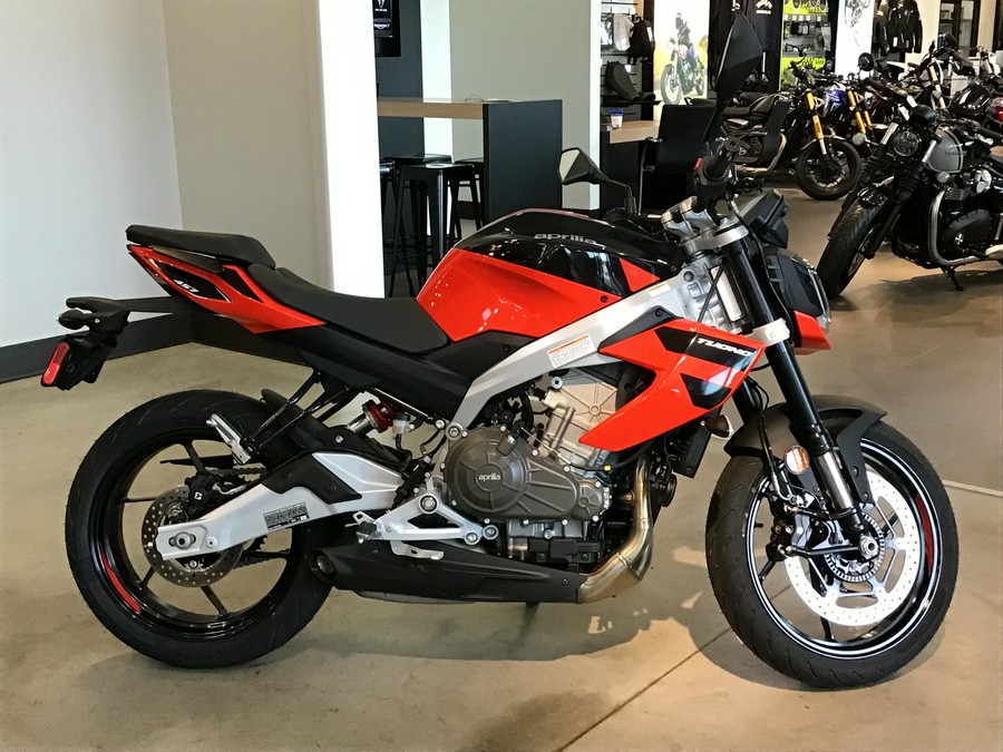2026 Aprilia Tuono 457