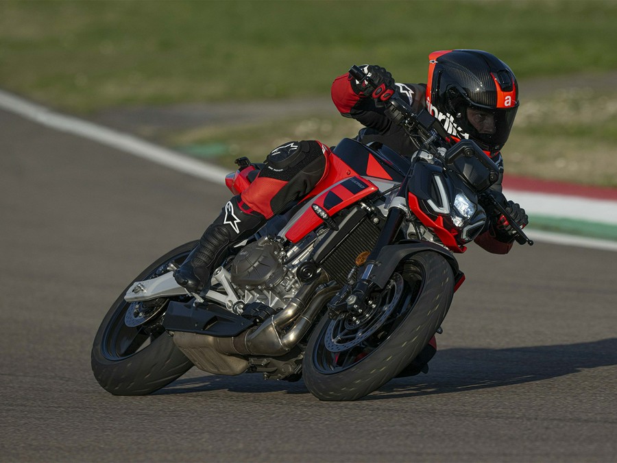 2026 Aprilia Tuono 457