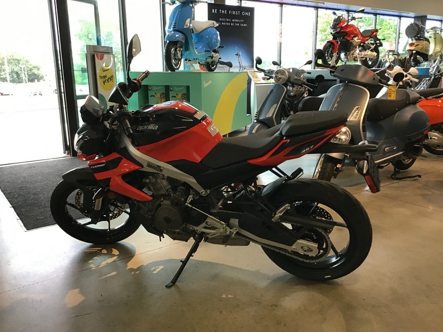 2026 Aprilia Tuono 457