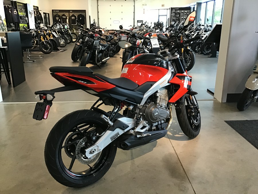 2026 Aprilia Tuono 457