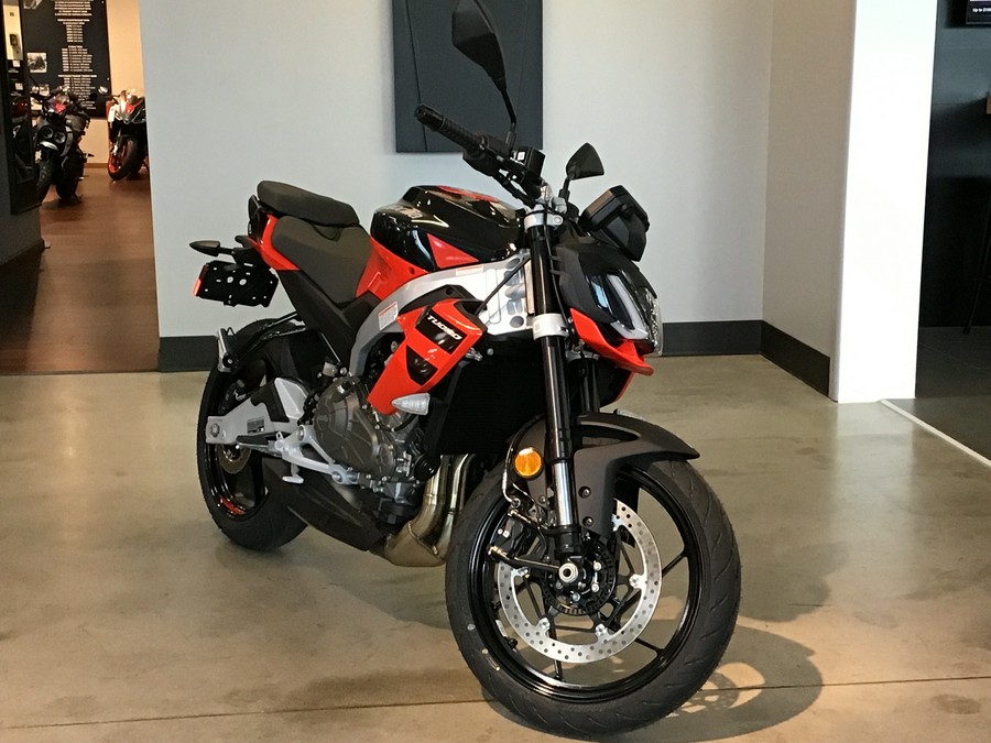 2026 Aprilia Tuono 457