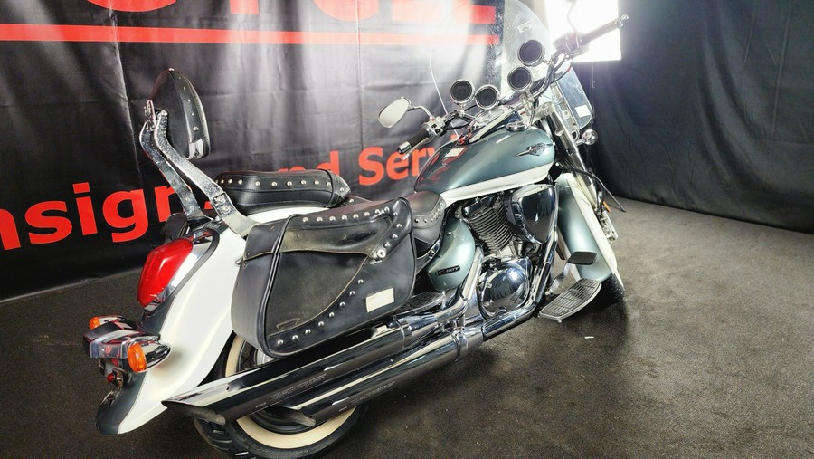 2011 SUZUKI VL800 - F100684