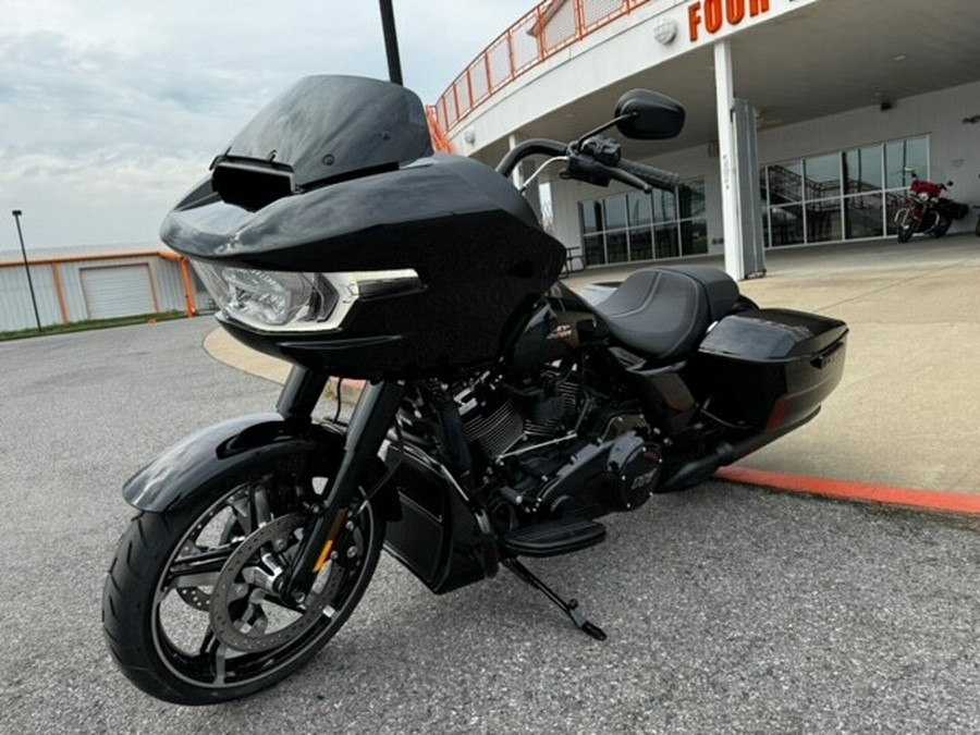 2024 Harley-Davidson Road Glide® Black