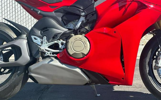 2025 Ducati Panigale V4s