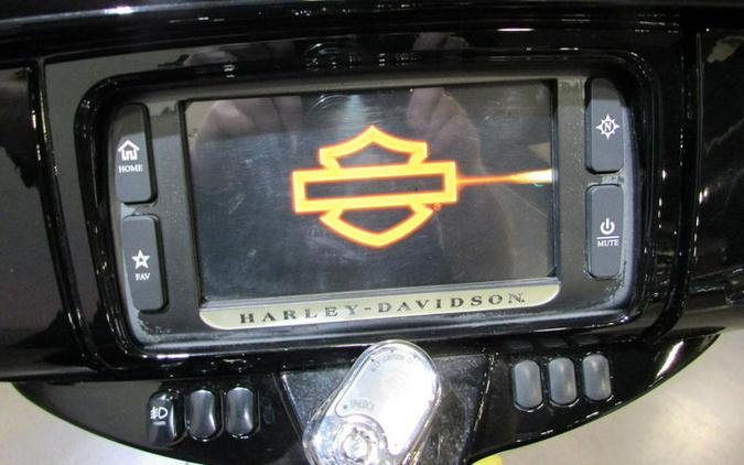 2017 Harley-Davidson® FLHTK - Ultra Limited