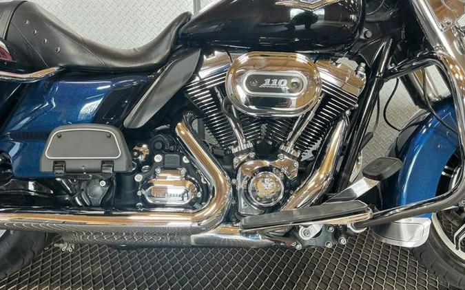 2014 Harley-Davidson Road King Base