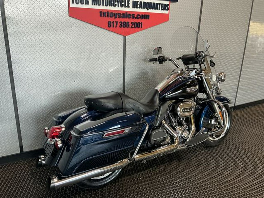 2014 Harley-Davidson Road King Base
