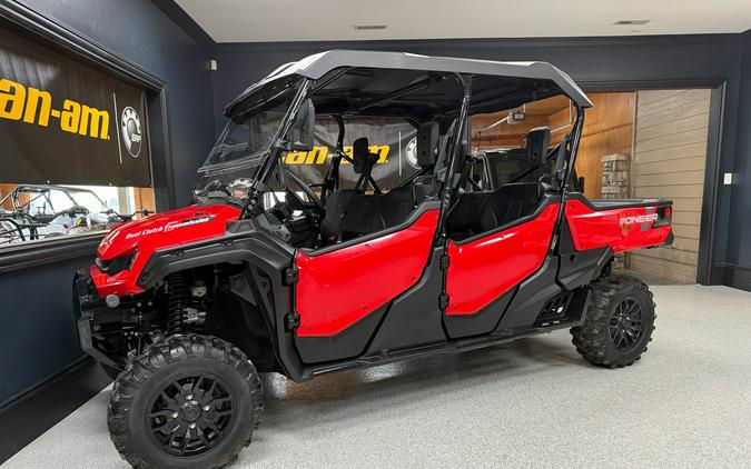 2023 Honda Pioneer 1000-6 Deluxe Crew