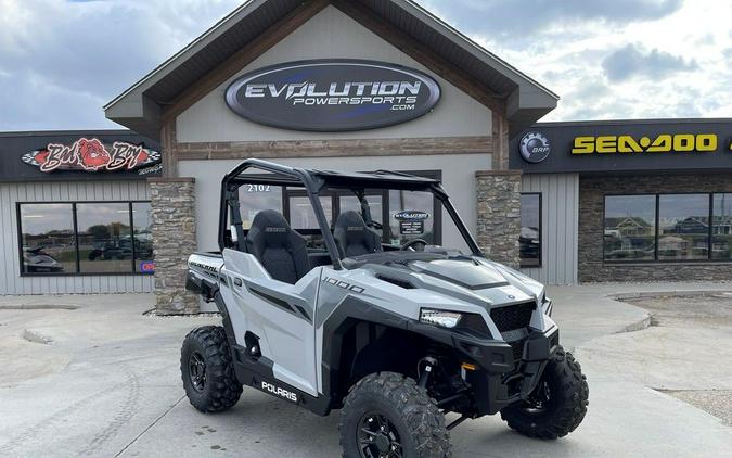 2024 Polaris® General 1000 Sport