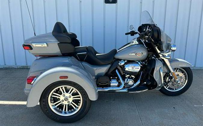 2024 Harley-Davidson Tri Glide® Ultra