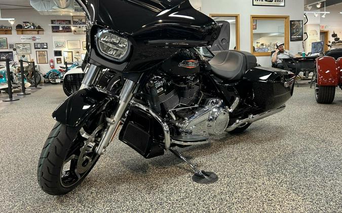 2024 Harley-Davidson® FLHX Street Glide®