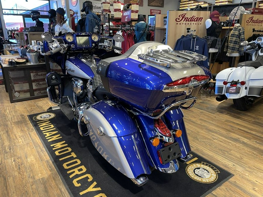 2024 Indian Motorcycle® Roadmaster® with Powerband Audio Package Spirit Blue Metallic/Silver Quartz