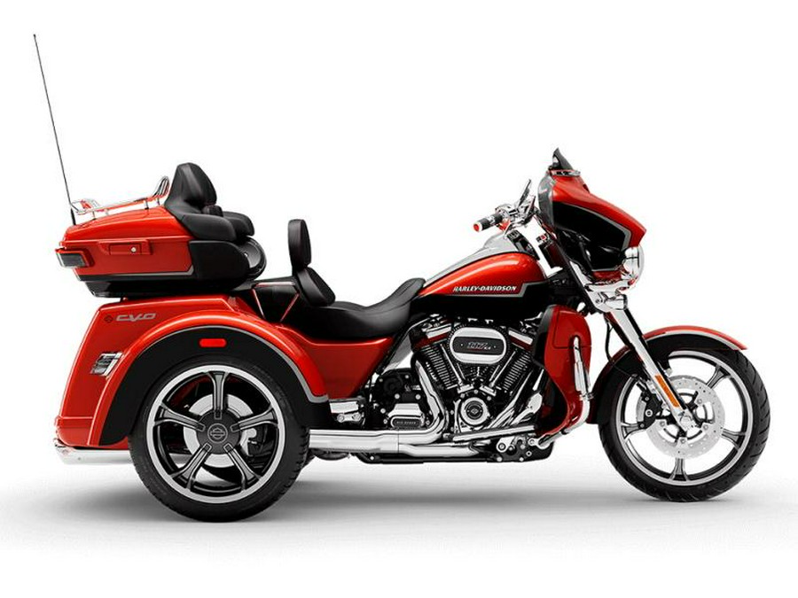 2021 Harley-Davidson® FLHTCUTGSE - CVO™ Tri Glide®