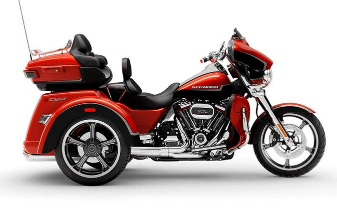 2021 Harley-Davidson® FLHTCUTGSE - CVO™ Tri Glide®