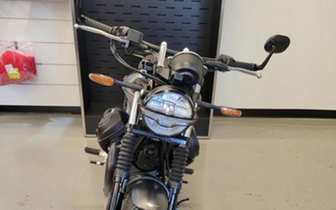 2024 Moto Guzzi V9 Bobber