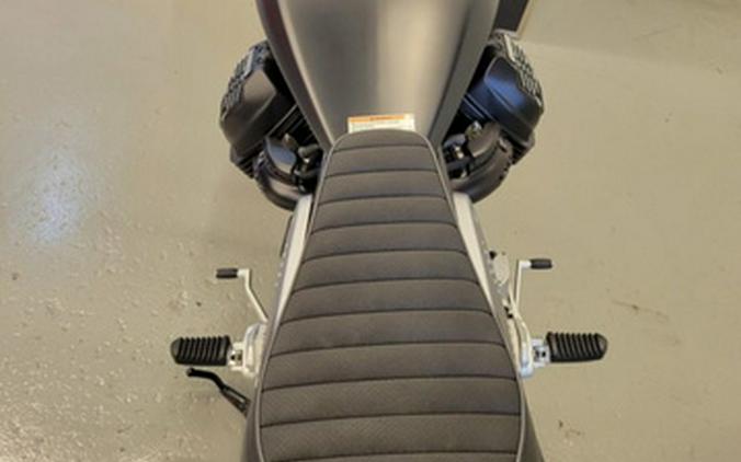 2024 Moto Guzzi V9 Bobber