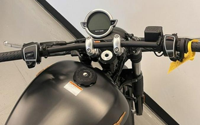 2024 Moto Guzzi V9 Bobber