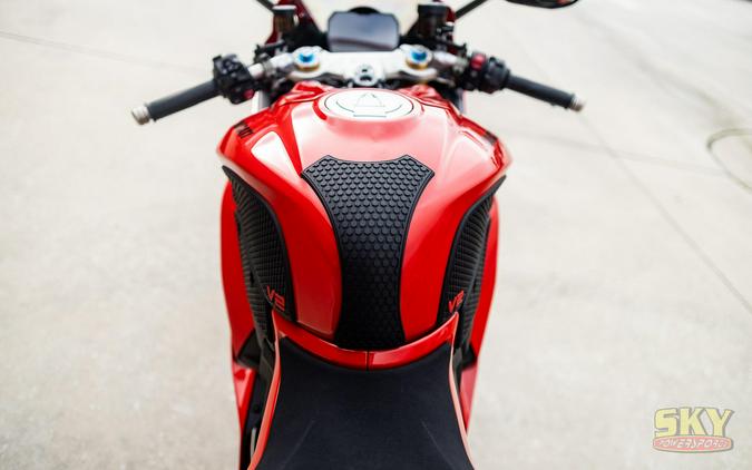 2025 Ducati Panigale V2