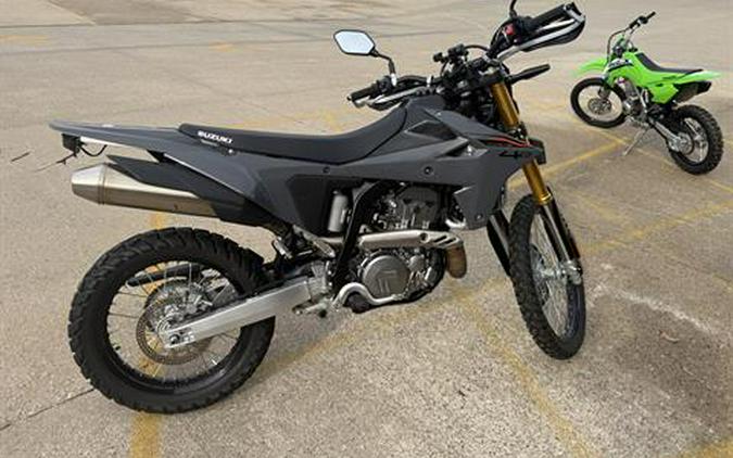 2025 Suzuki DR-Z4S