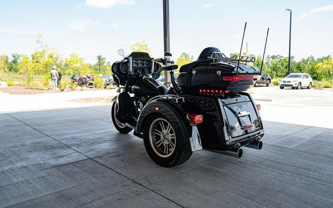 2021 Harley-Davidson Trike FLHTCUTG - Tri Glide Ultra