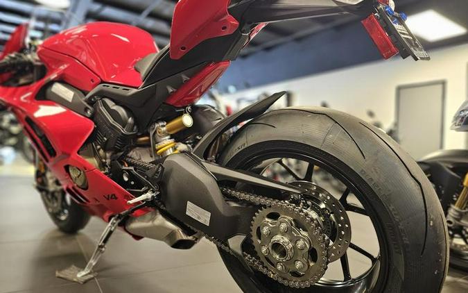 2024 Ducati Panigale V4 Red