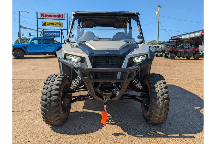 2024 Polaris GENERAL XP 4 1000 ULTIMATE
