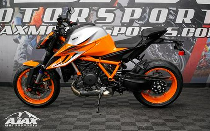 2023 KTM 1290 Super Duke R EVO