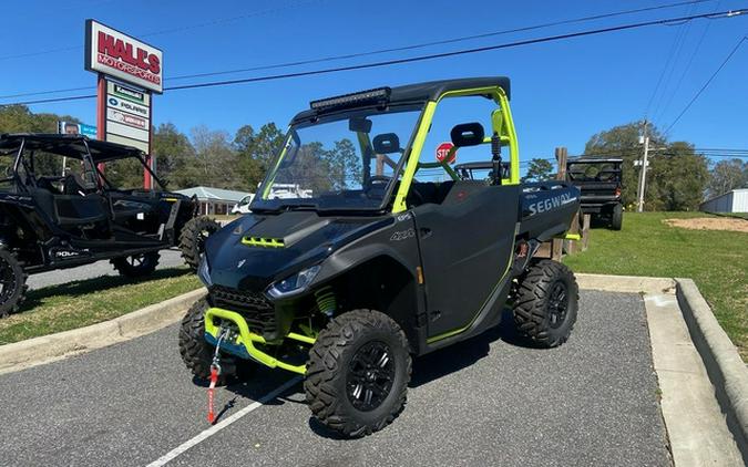 2023 Segway Powersports UT10 X