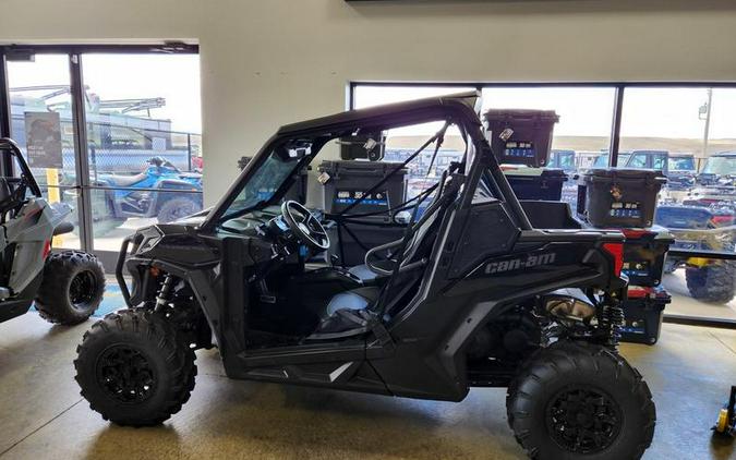 2023 Can-Am® Maverick Trail DPS 700