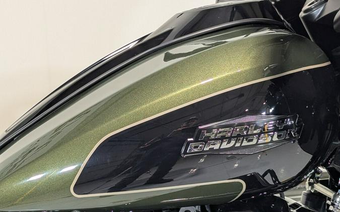 2026 Harley-Davidson® Road Glide® Olive Steel Metallic / Vivid Black - Black Finish