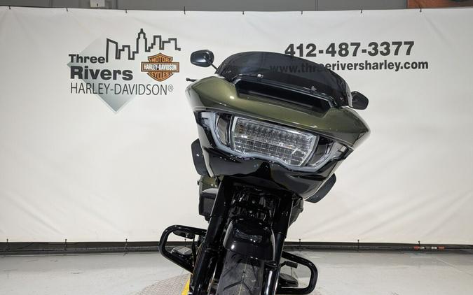 2026 Harley-Davidson® Road Glide® Olive Steel Metallic / Vivid Black - Black Finish