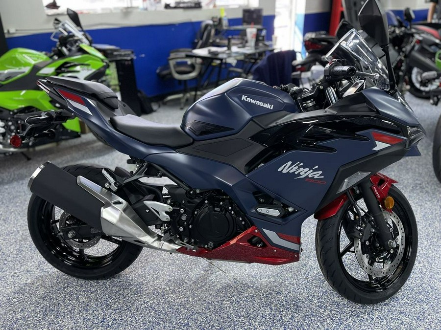 2026 Kawasaki Ninja® 500 SE ABS
