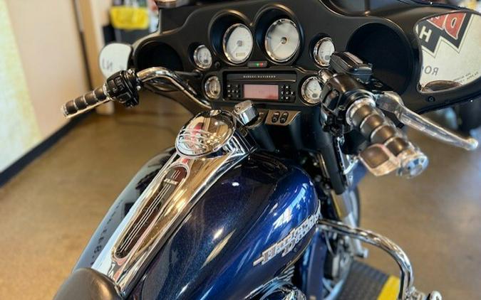 2012 HD Street Glide 103 FLHX BIG BLUE PEARL