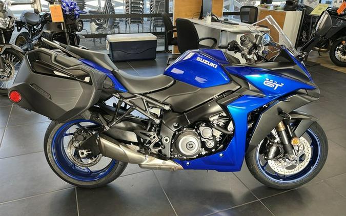 2025 Suzuki GSX-S1000GT+
