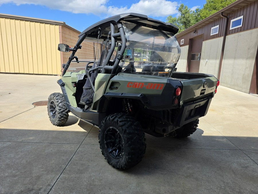 2018 Can-Am Commander DPS 1000R