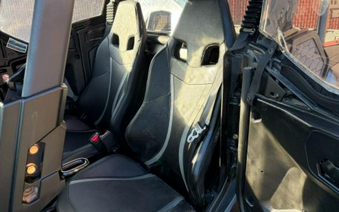 2023 Can-Am Commander MAX XT 1000R