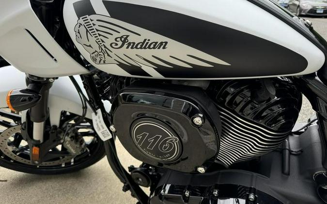 2024 Indian Motorcycle® Sport Chief Ghost White Metallic Smoke