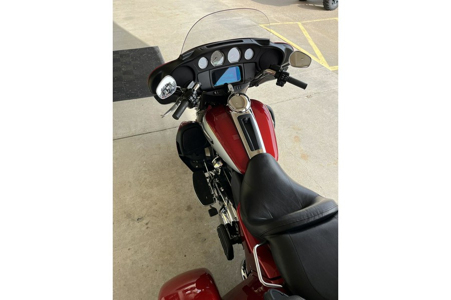 2019 Harley-Davidson® Tri Glide® Ultra