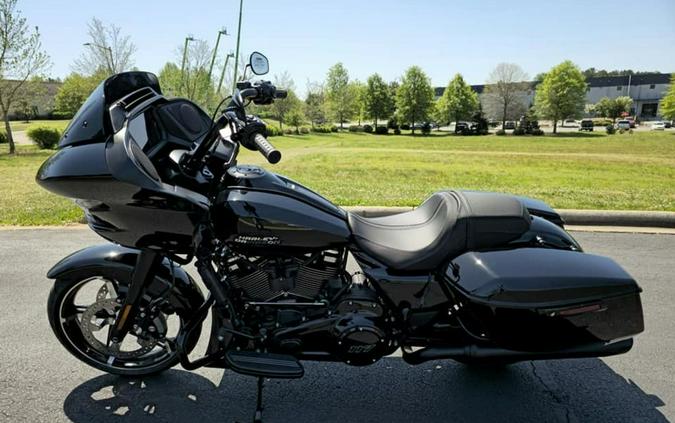 2024 Harley-Davidson® FLTRX - Road Glide®