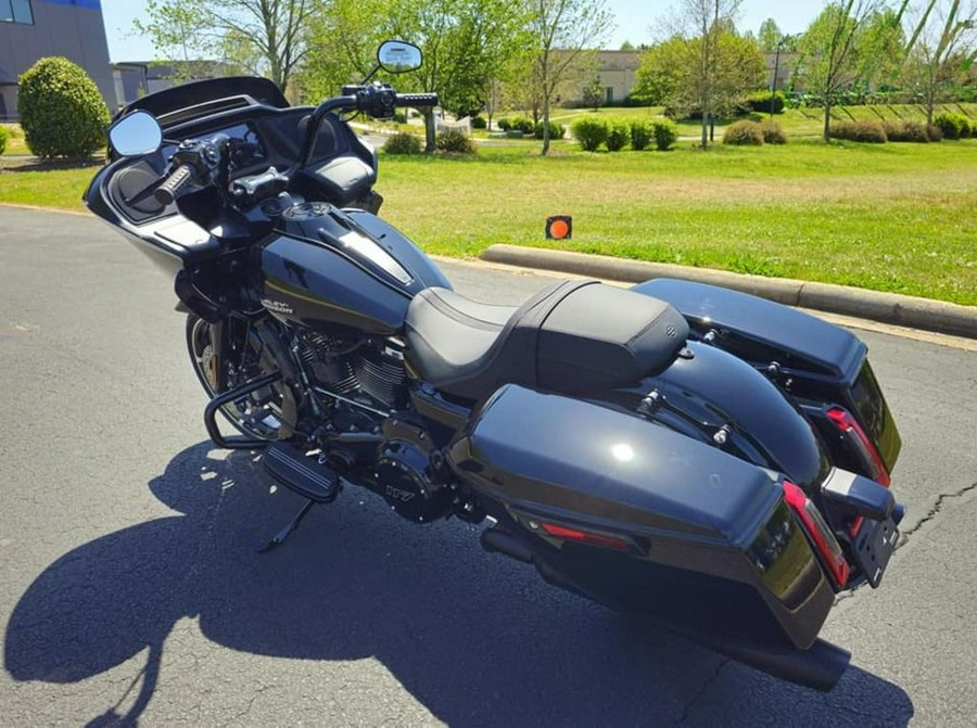 2024 Harley-Davidson® FLTRX - Road Glide®