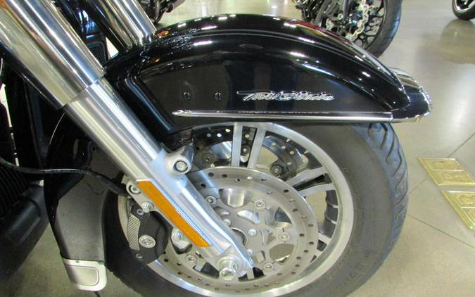 2022 Harley-Davidson® FLHTCUTG - Tri Glide® Ultra