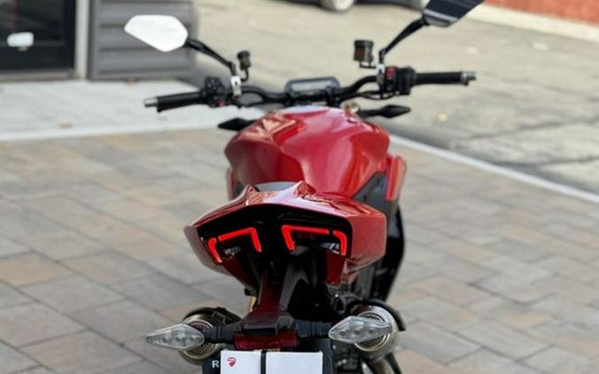 2025 Ducati Streetfighter V2 S