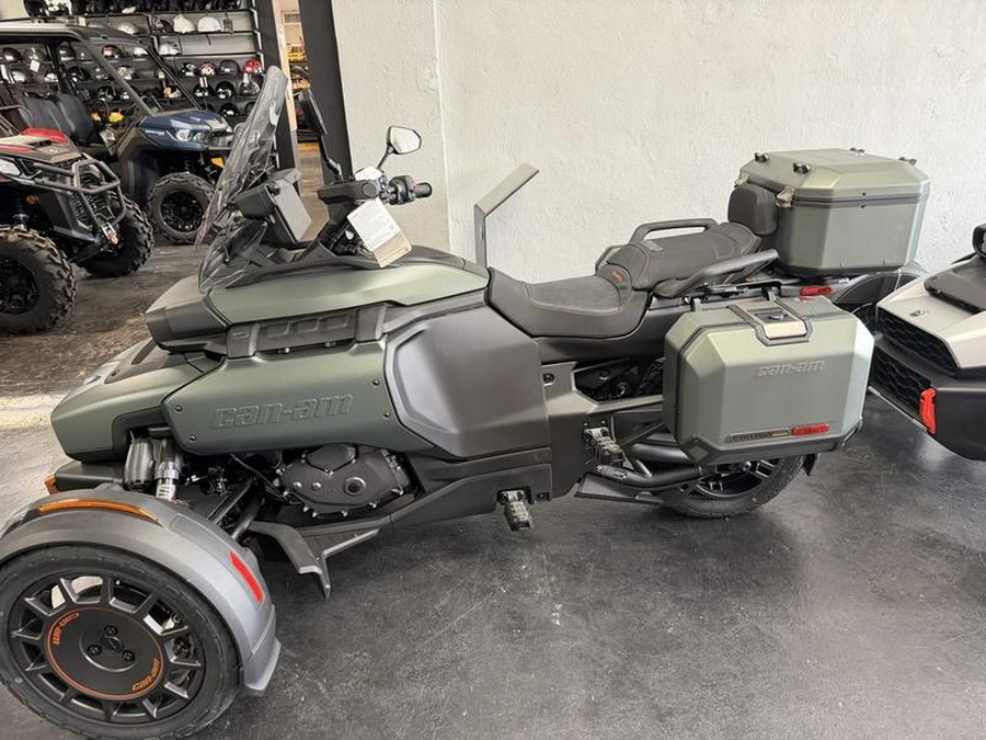 2025 Can-Am® Canyon Redrock