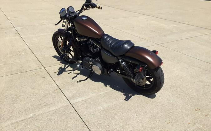 2019 XL 883N Iron 883™