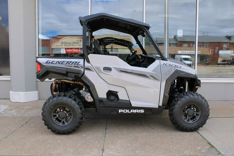 2024 Polaris Industries GENERAL 1000 SPORT + ACCESSORIES