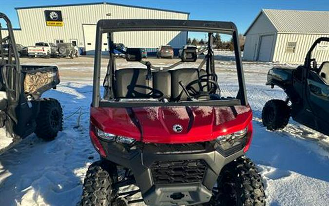 2024 Can-Am Defender DPS HD9